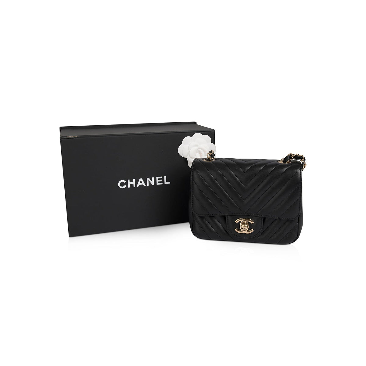 chanel chevron classic flap bag